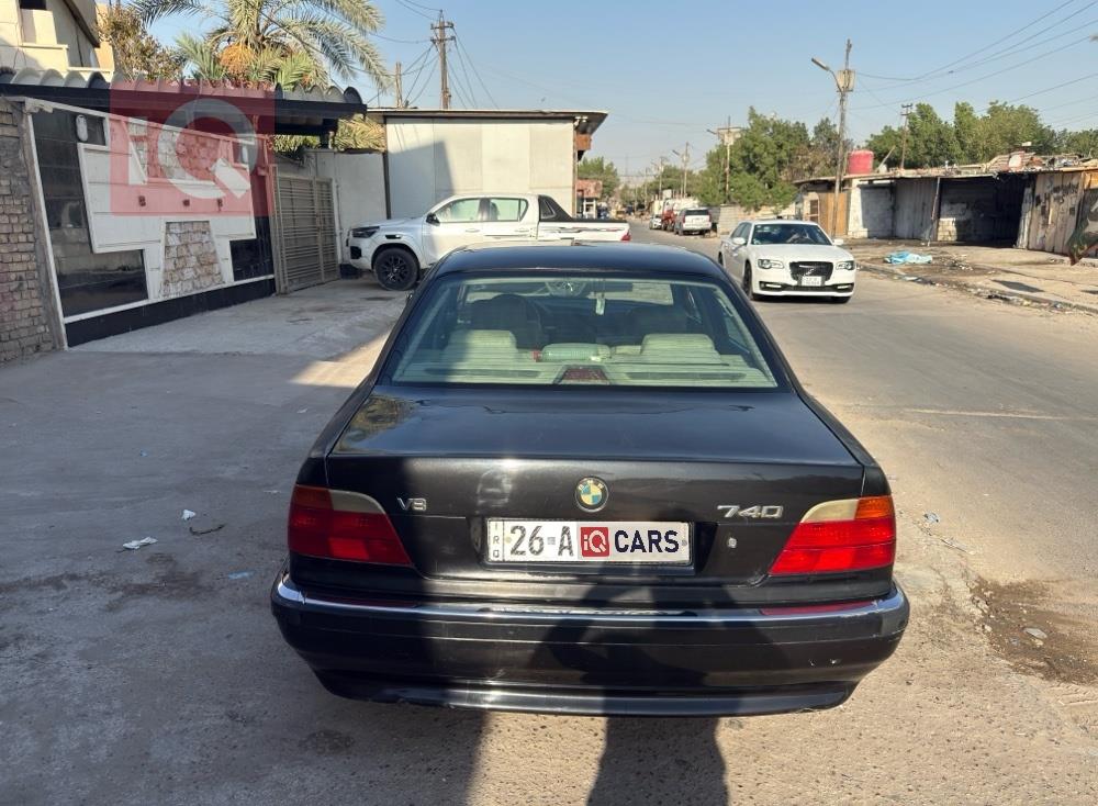 بي ام دبليو الفئة 7